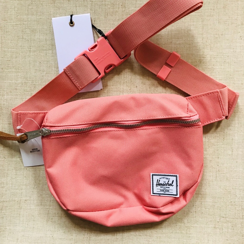 NWT Herschel Pink Fanny Pack